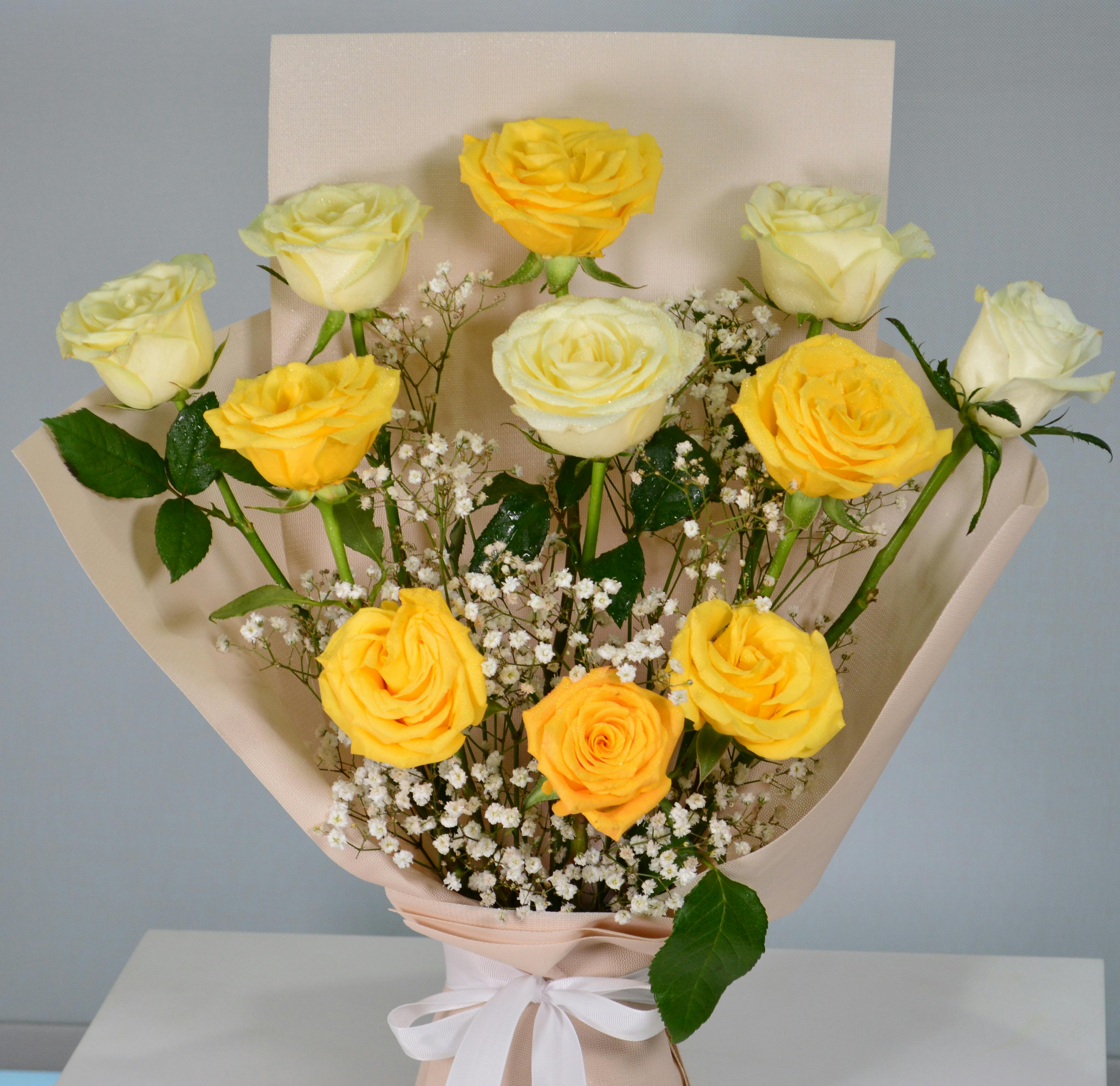 Ramo Alegría Amarillo - 11 Rosas